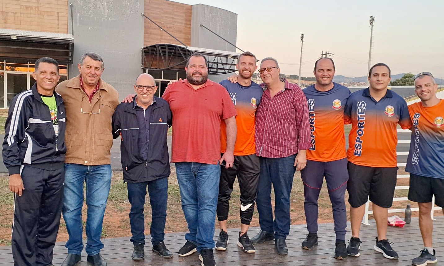 Chefe do Legislativo Municipal e vereadores participam de inauguração da Trilha do Rio no Parque da Cidade.