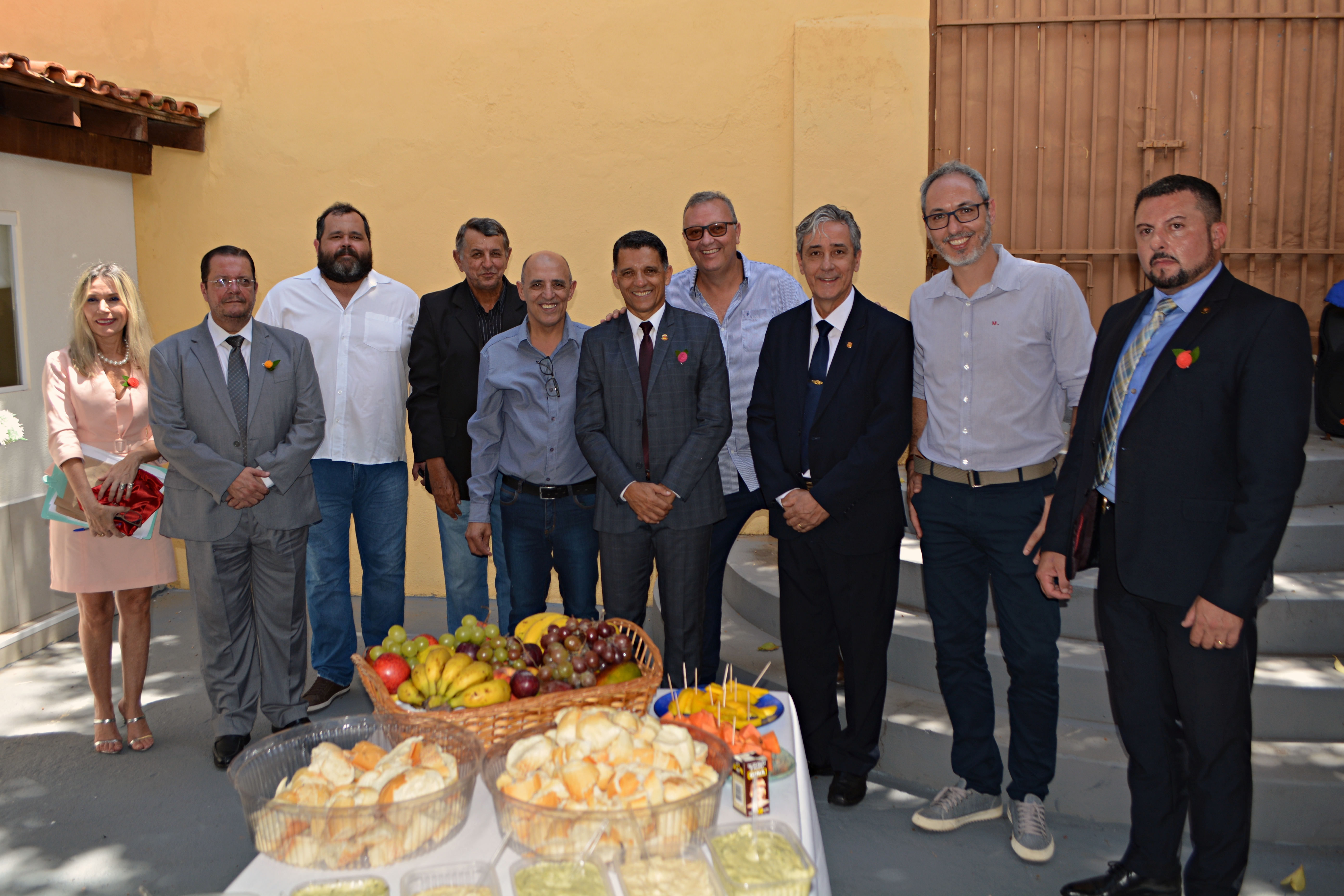 Presidente e vereadores participam de inauguração do Núcleo de Atendimento à Mulher