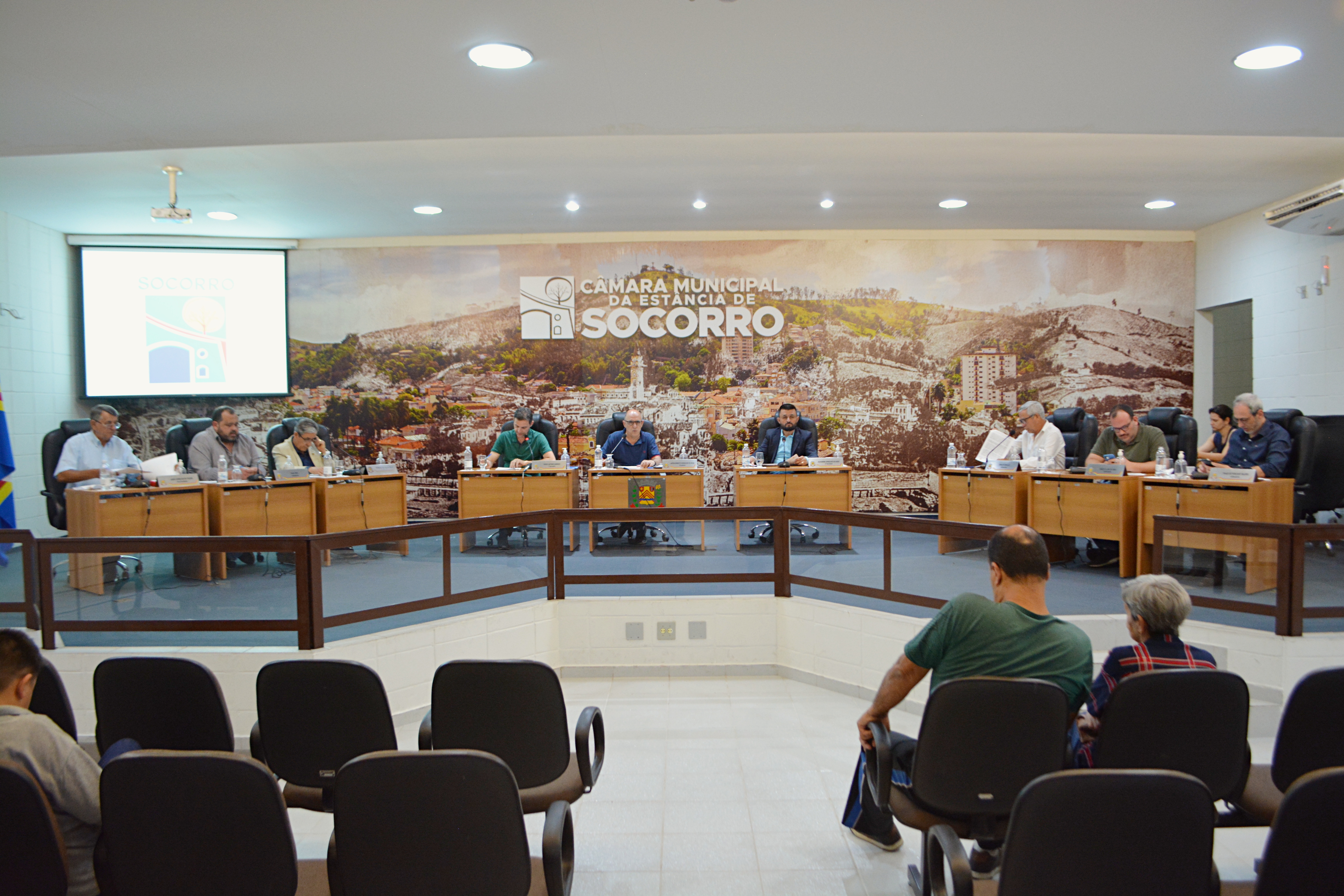 Projeto de lei que estima a receita e fixa a despesa de Socorro para 2025 está tramitando no Legislativo Municipal.